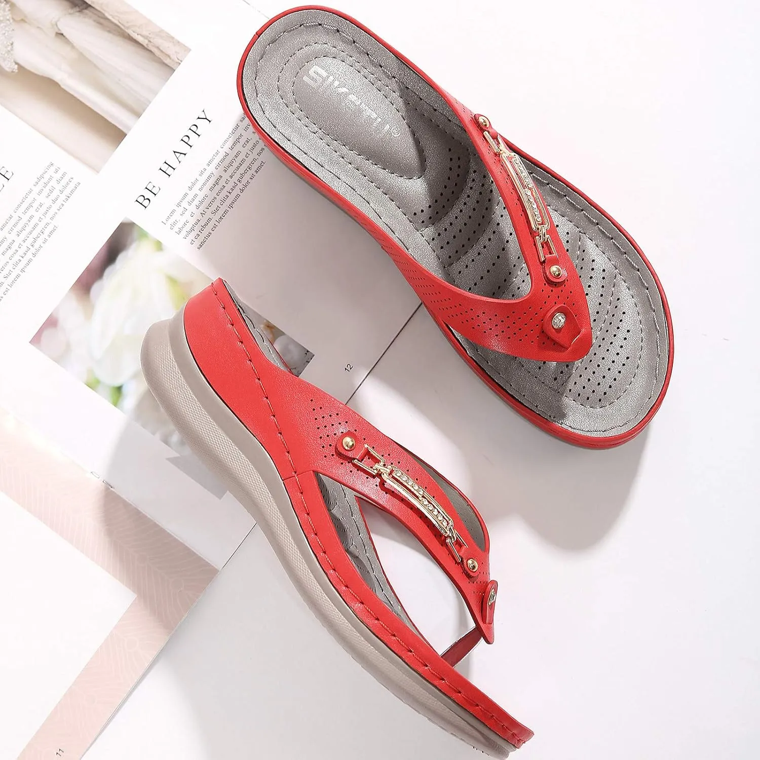 Ladies Comfortable Walking Thong Sandals Hollow Slippers Women Crystal Wedge Slip On Summers Vintage Shoes Flops Flip