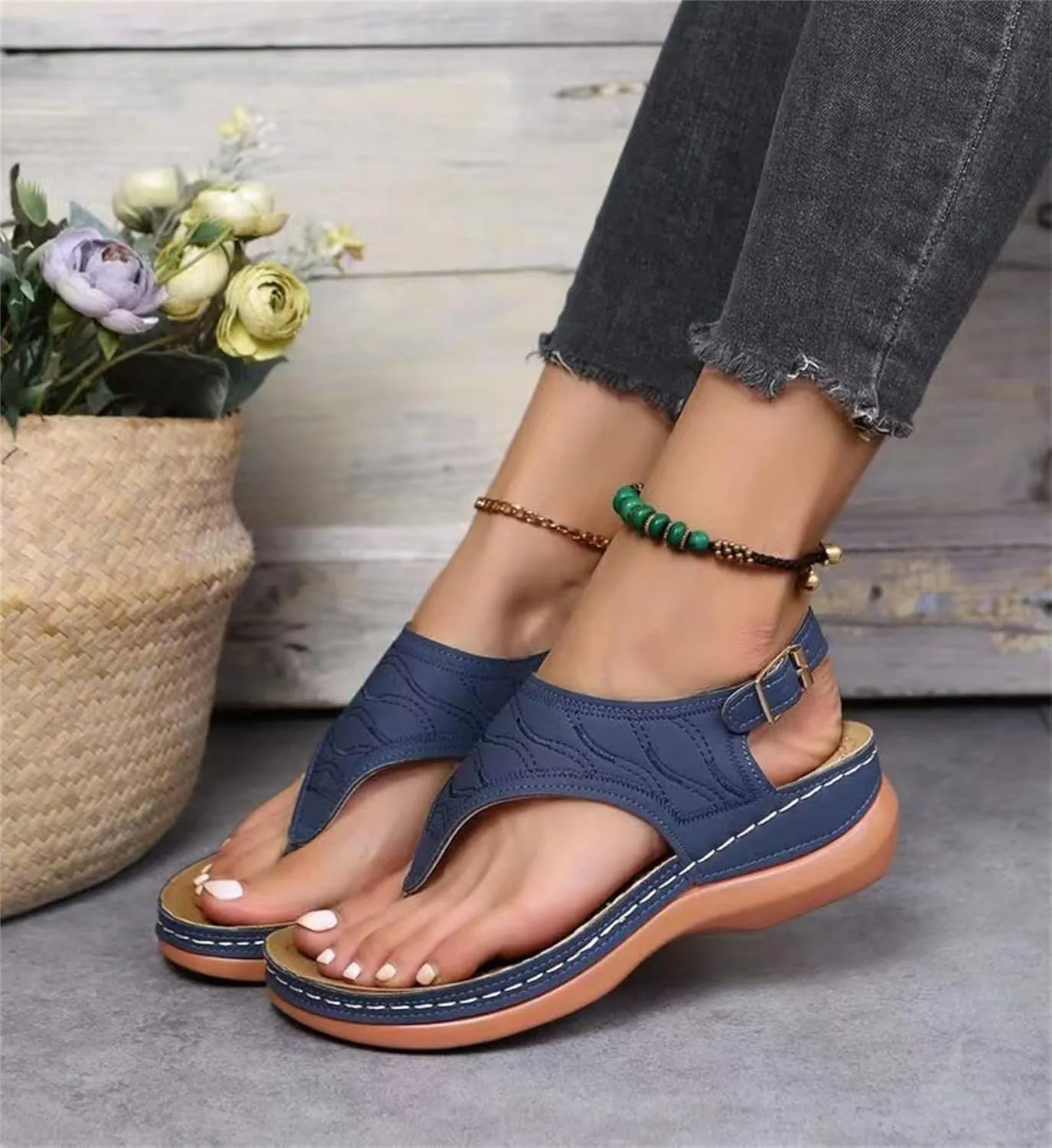Ladmiple Womens Sandals Comfortable Causal Summer Flip Flops Arch Support Beach Roman Open Toe Wedges Orthopedic Sandal