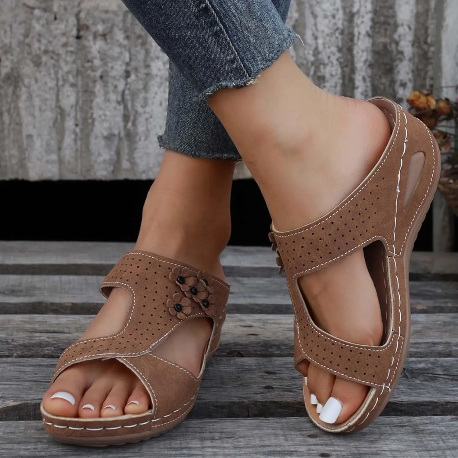 Orthopedic Wedge Sandals for Women 2025 Open Toe Casual Solid Color Fashionable Bohemian Hollow Out Flower Sandals Wide Width Walking Dress Shoes for Party Casual Beach Vacation Slippers