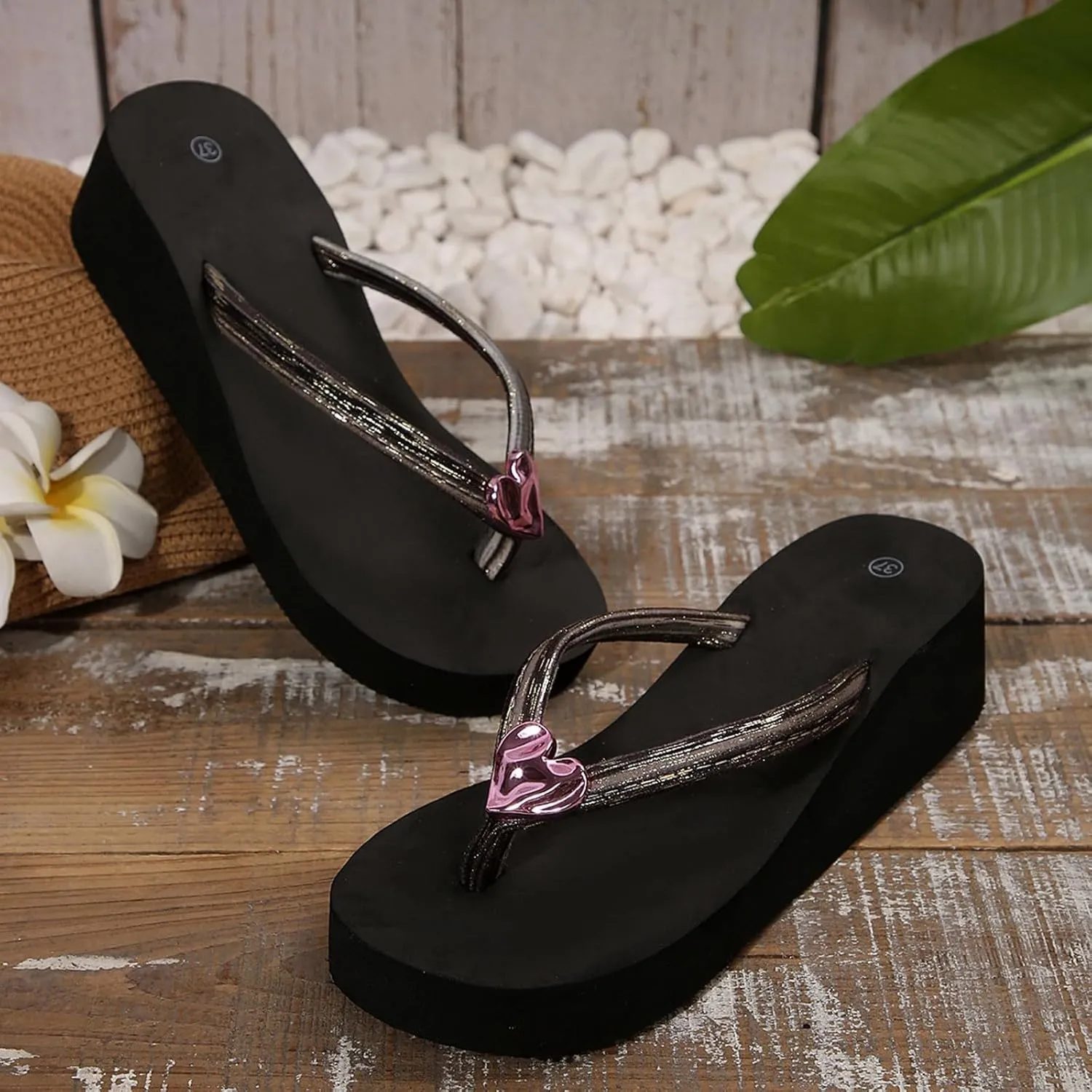 Walking Beach Ladies Thong Women's Thick Bottom Wedge Heel Thick Bottom Flip Flops Beach Slippers With Love Shiny Diamonds Outdoor Slippers
