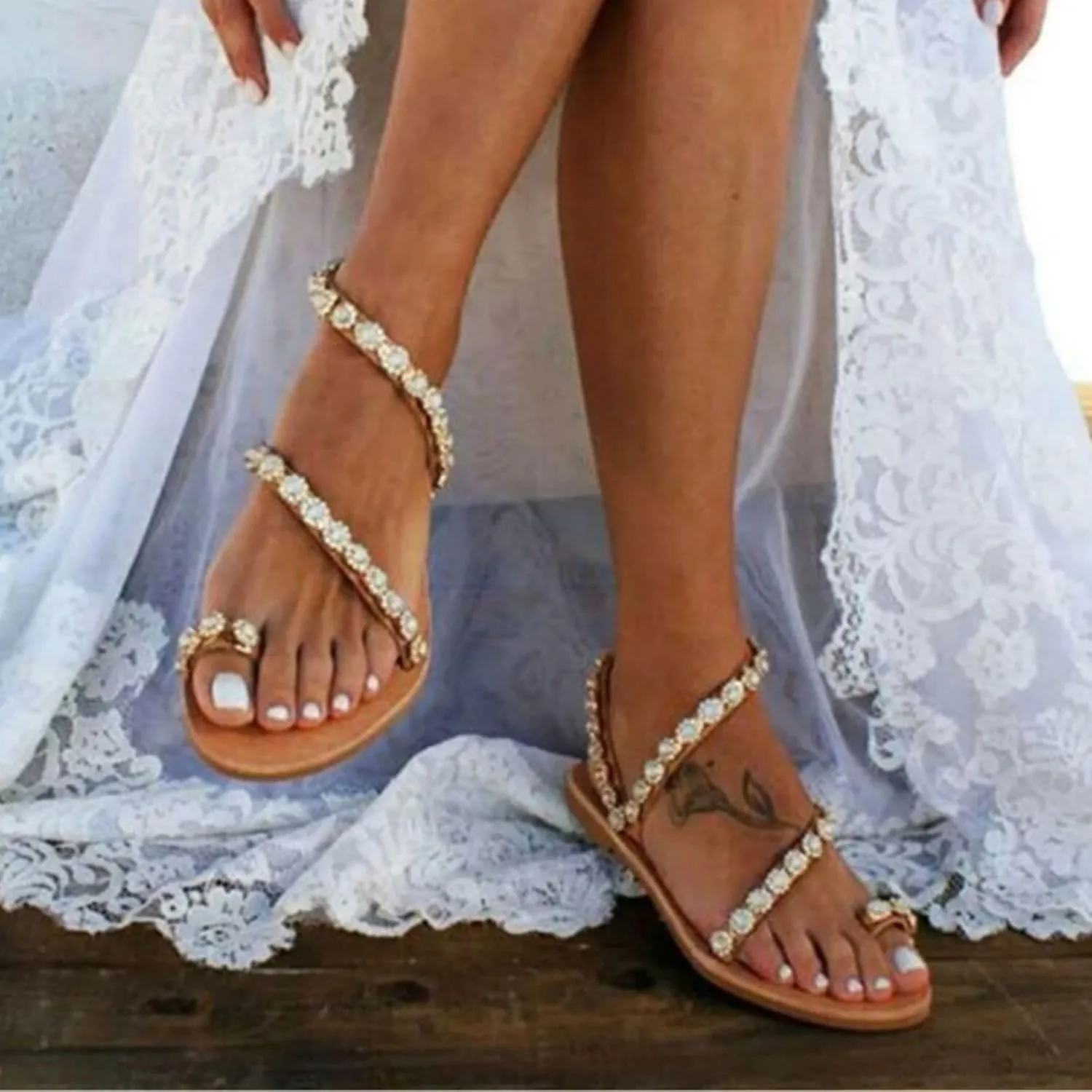 Womens Flats Comfortable Dressy Rhinestones Sparkly Toe Ring Loop Sandals Open Toe Slip On Dress Flat Beach Summer Boho Sandals