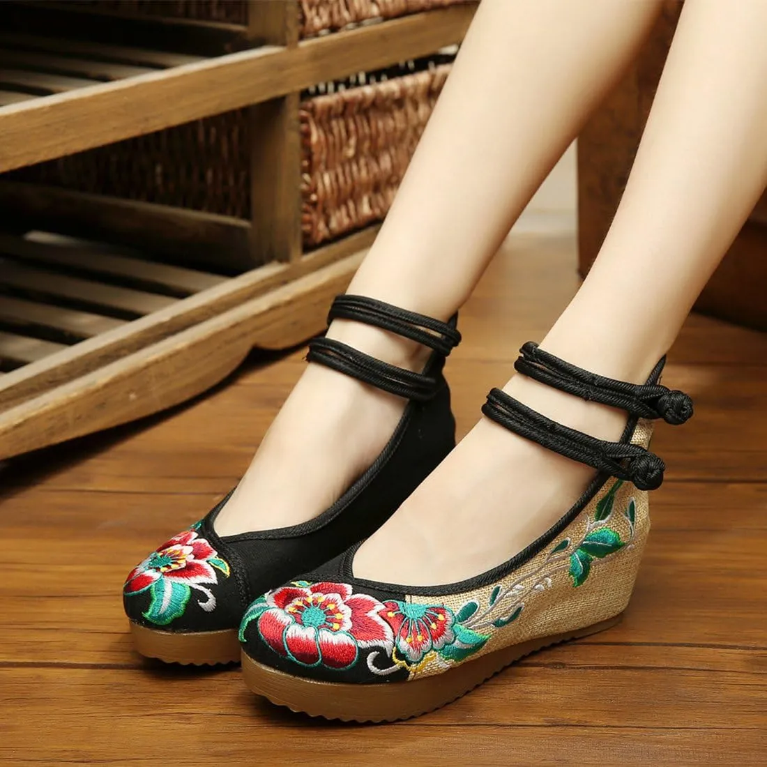 YIBLBOX Women's Chinese Traditional Ankle Strap Embroidery Floral Strappy Round Toe Platform Wedges Shoes